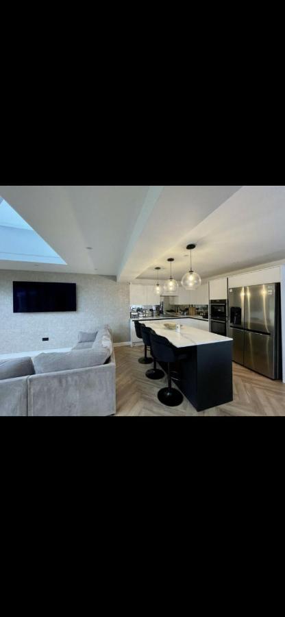3 Bedroom House Hildenborough ภายนอก รูปภาพ