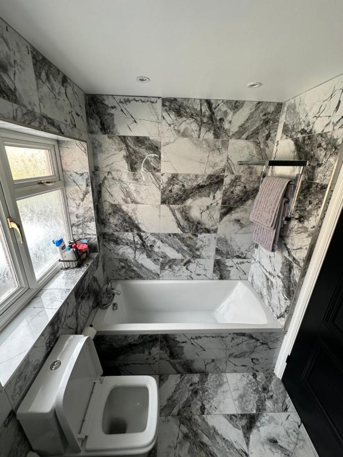 3 Bedroom House Hildenborough ภายนอก รูปภาพ