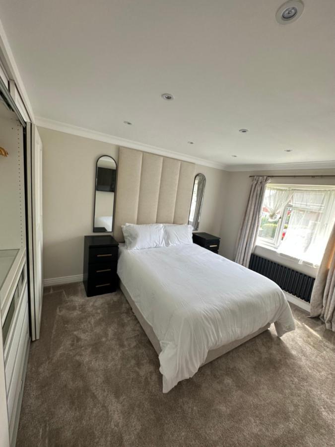 3 Bedroom House Hildenborough ภายนอก รูปภาพ